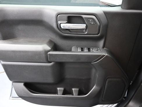 Used 2021 Chevrolet Silverado 1500 Custom Trail Boss w/ LPO, Dark Essentials Package AWD/4WD image 12