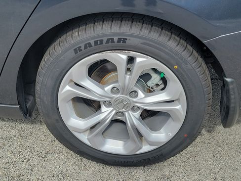 Certified 2023 Honda Accord LX image 7