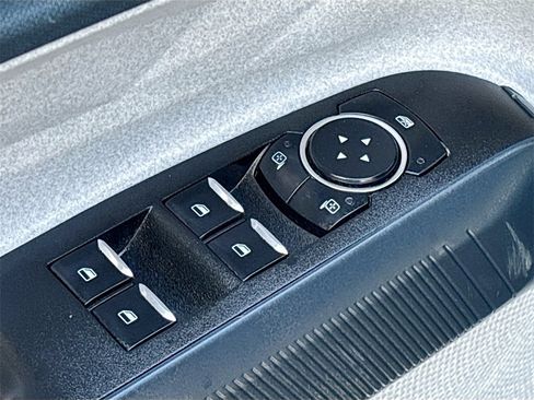 Used 2024 Ford Maverick XLT image 17