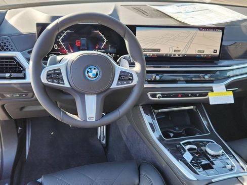 Used 2026 BMW X5 xDrive50e AWD/4WD image 11