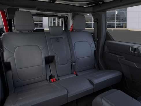 New 2025 Ford Bronco Badlands AWD/4WD image 11