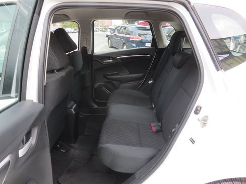 Used 2015 Honda Fit LX image 19