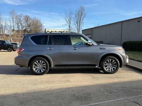 Used 2018 Nissan Armada SL w/ Premium Package image 8