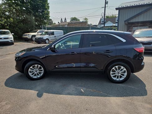 Used 2021 Ford Escape SE w/ Convenience Package AWD/4WD image 6