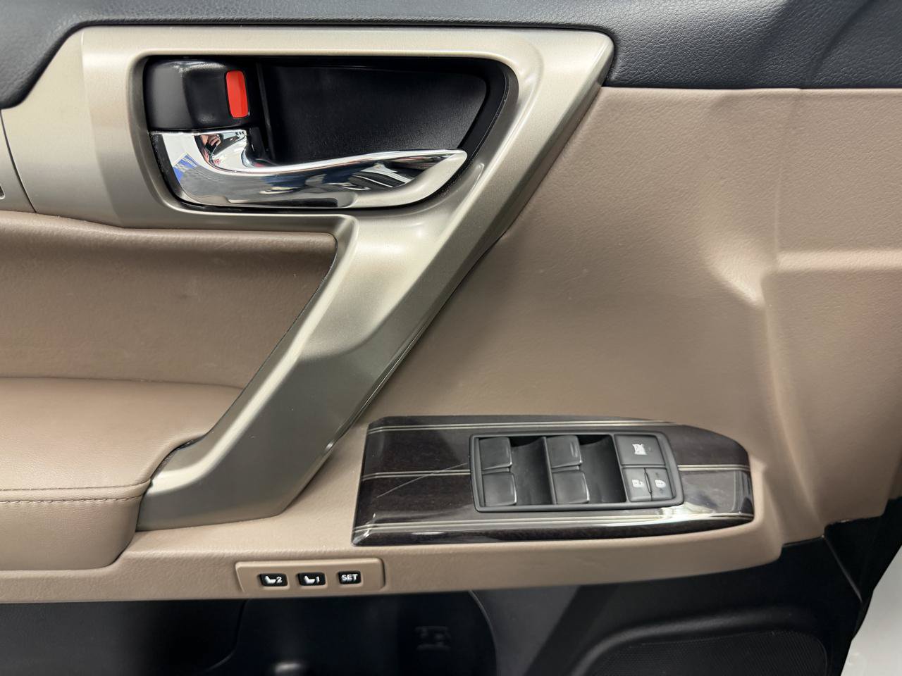 Used 2021 Lexus GX 460 Premium w/ Premium Plus Package AWD/4WD image 6