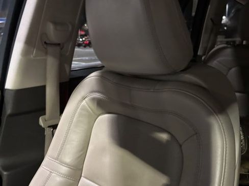 Used 2021 Lincoln Aviator Reserve w/ Elements Package Plus image 8