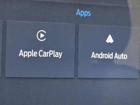 Used 2023 Ford Escape Platinum image 4