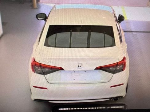Used 2023 Honda Civic Sport image 12