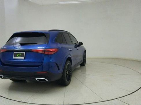 Used 2025 Mercedes-Benz GLC 350e 4MATIC w/ AMG Line image 74