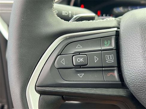 Certified 2023 Jeep Grand Cherokee Altitude image 26