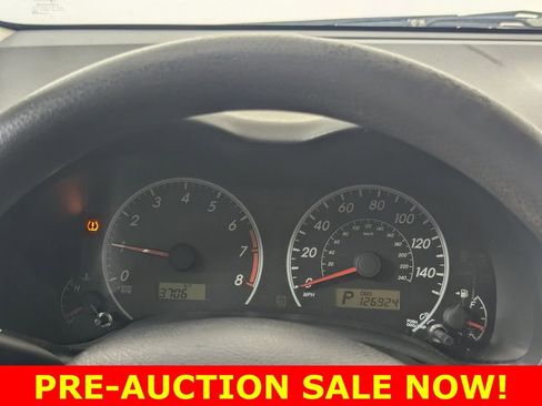 Used 2013 Toyota Corolla LE FWD image 17