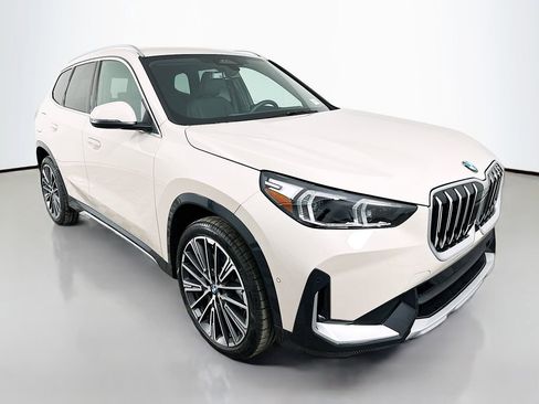 New 2026 BMW X1 xDrive28i w/ Technology Package image 3