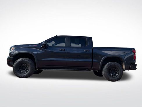 Used 2022 Chevrolet Silverado 1500 ZR2 w/ Technology Package AWD/4WD image 4