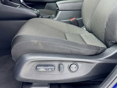Used 2023 Honda CR-V EX image 25