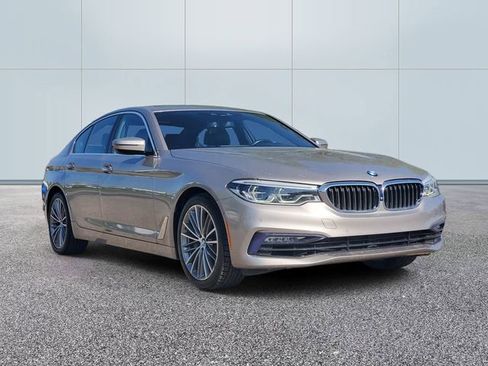 Used 2017 BMW 530i xDrive AWD/4WD image 3