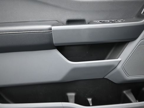 Used 2022 Ford F150 XLT image 17