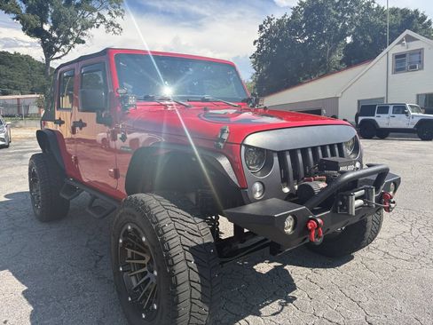 Used 2016 Jeep Wrangler Unlimited Sport AWD/4WD image 8