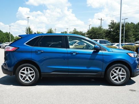 Used 2024 Ford Edge SEL AWD/4WD image 4