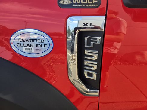 Used 2019 Ford F550 4x4 SuperCab Super Duty image 7