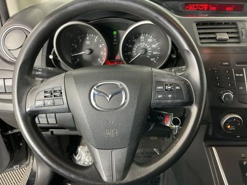 Used 2012 MAZDA MAZDA5 Sport FWD image 15