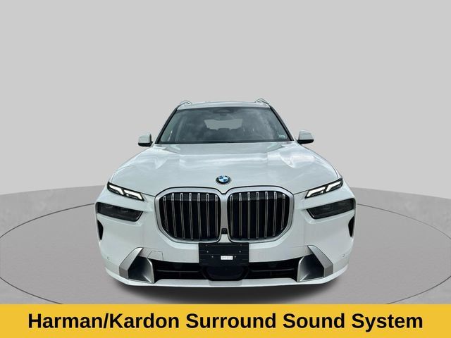 Used 2025 BMW X7 xDrive40i AWD/4WD image 12