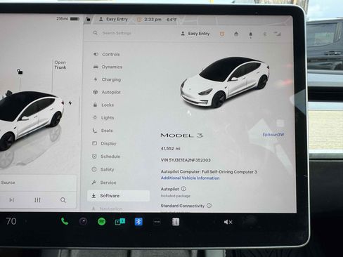 Used 2022 Tesla Model 3 image 34