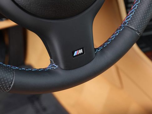 Used 2002 BMW M5 image 73