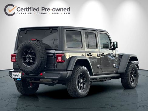 Used 2024 Jeep Wrangler Unlimited AWD/4WD image 4