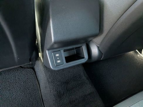 Used 2025 Kia K4 LXS image 24