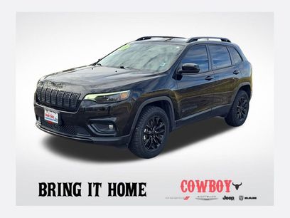 Used 2023 Jeep Cherokee Altitude Lux