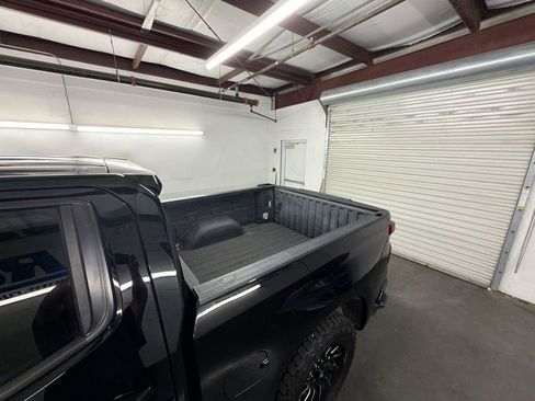 Certified 2021 Chevrolet Silverado 1500 RST w/ Texas Edition Plus AWD/4WD image 25