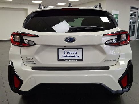 Used 2024 Subaru Crosstrek 2.0i Premium w/ Popular Package #4 AWD/4WD image 8