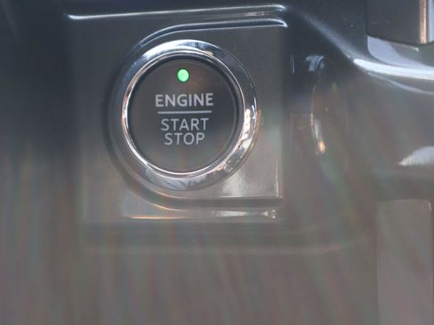 Used 2022 Ford F150 XLT w/ Equipment Group 302A High RWD image 33