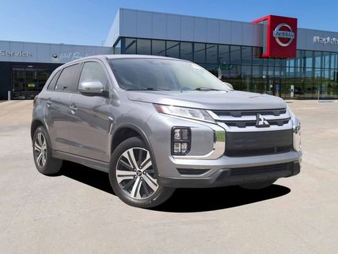 Used 2021 Mitsubishi Outlander Sport SE FWD image 1
