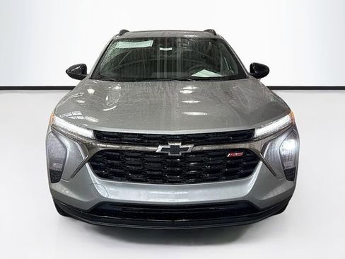 New 2026 Chevrolet Trax RS w/ Sunroof Package image 4