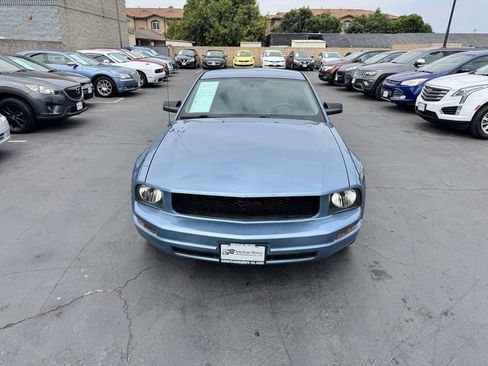 Used 2006 Ford Mustang Coupe RWD image 11