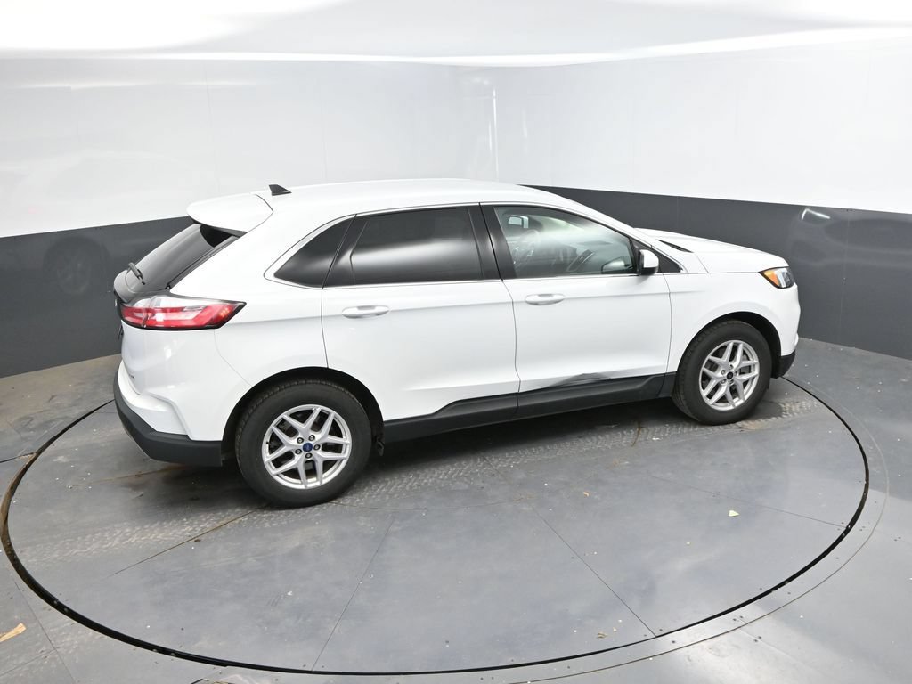 Used 2024 Ford Edge SEL AWD/4WD image 32