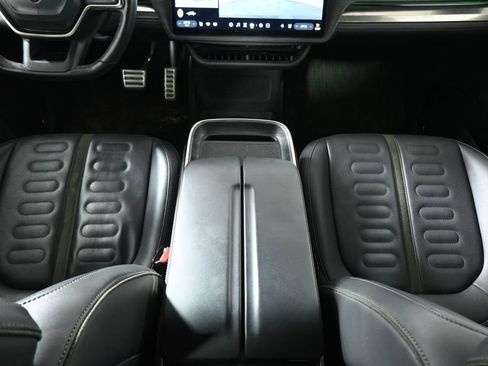 Used 2022 Rivian R1T Launch Edition image 22