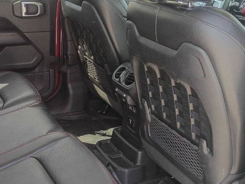 Used 2021 Jeep Wrangler Unlimited Rubicon AWD/4WD image 18