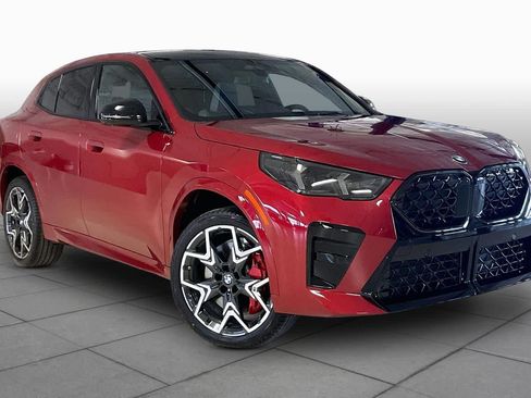 New 2026 BMW X2 xDrive28i w/ Technology Package AWD/4WD image 2
