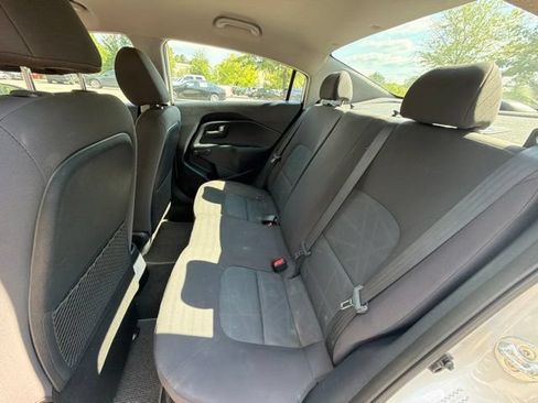 Used 2017 Kia Rio LX FWD image 19