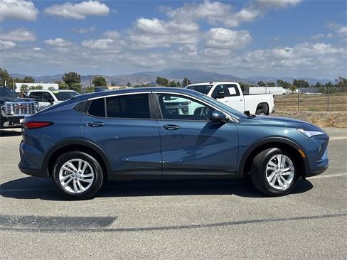 New 2026 Buick Envista Preferred image 2