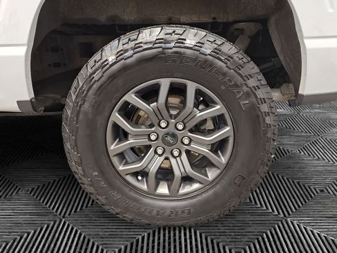 Used 2023 Ford F150 Tremor w/ Equipment Group 402A High image 16