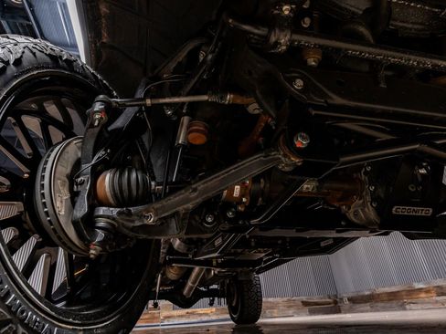 Used 2025 GMC Sierra 2500 Denali Ultimate image 14