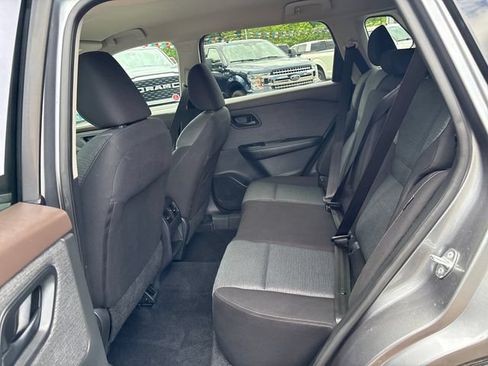 Used 2021 Nissan Rogue S AWD/4WD image 19