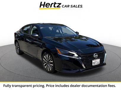 Used 2025 Nissan Altima 2.5 SV