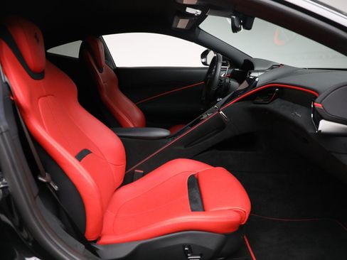 Certified 2022 Ferrari Roma RWD image 19