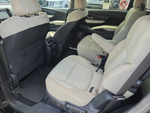 Used 2019 Subaru Ascent Premium w/ Popular Package #2 AWD/4WD image 30