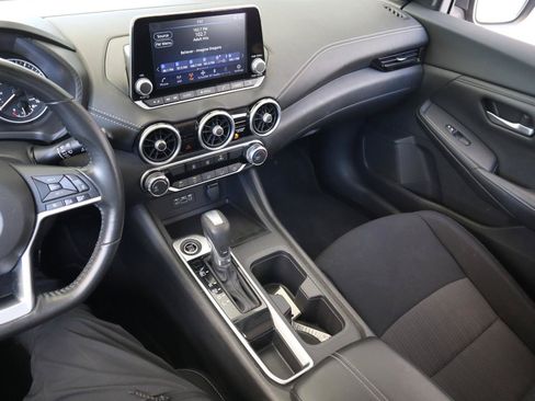 Used 2022 Nissan Sentra SV FWD image 42
