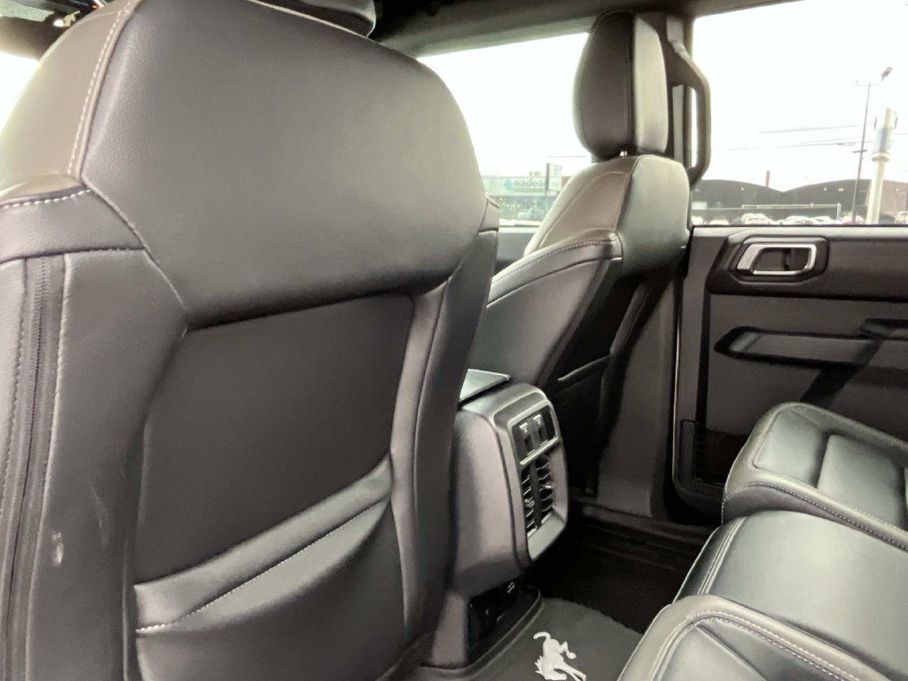 Used 2025 Ford Bronco Outer Banks AWD/4WD image 22